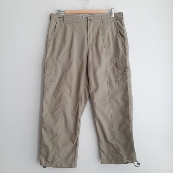 COLUMBIA Titanium Capri Light Packable Casual Cropped Pants Sz 12 Flawed - Picture 2 of 14